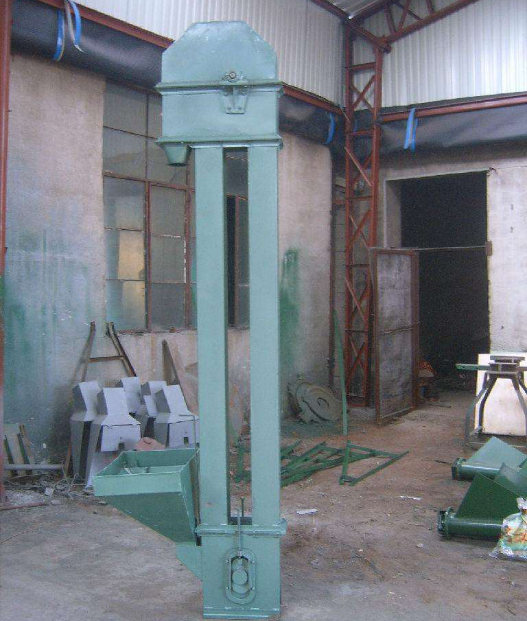 淺談環(huán)鏈斗式提升機(jī)輸送帶的安裝，調(diào)試和維護(hù)