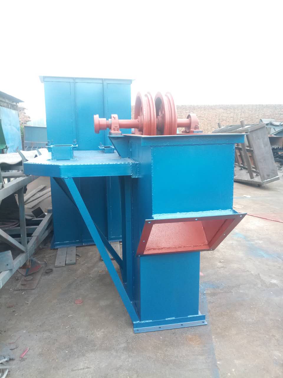 斗式提升機(jī)防漏結(jié)構(gòu)改造后的優(yōu)勢有哪些？